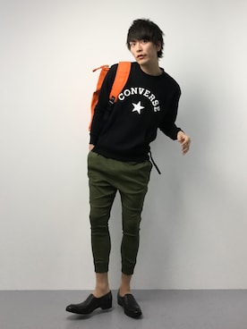 「CONVERSE（コンバース）のアイテム（スウェット）」を使った、中嶋時男さん（メンズ・183cm）の冬コーディネート