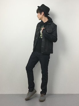 「Right-on（ライトオン）のアイテム（デニムパンツ）」を使った、中嶋時男さん（メンズ・183cm）の冬コーディネート