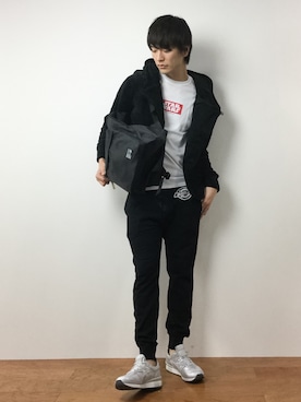 「DETAILS（ディテールズ）のアイテム」を使った、中嶋時男さん（メンズ・183cm）の冬コーディネート