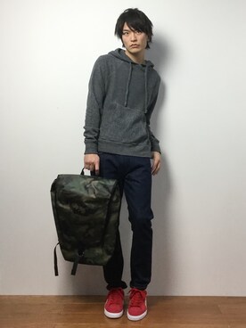 「v::room（ヴィルーム）のアイテム」を使った、中嶋時男さん（メンズ・183cm）の春コーディネート