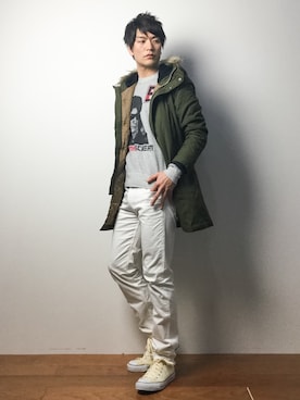 「アイテム（ムートンコート、グリーン系）」を使った、中嶋時男さん（メンズ・183cm）の春コーディネート