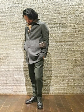 「カシミヤマフラー」｜「アイテム（ステンカラーコート）」を使った、森山さん（メンズ・180cm）の秋コーディネート