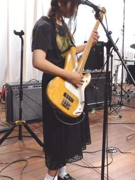 「9mm parabellum bulletのアイテム（Tシャツ/カットソー、ブラック系）」を使った、ハセガワさん（レディース・158cm）の秋コーディネート