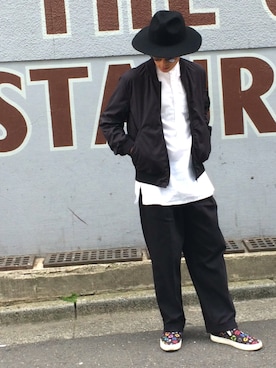 「White Flags（ホワイトフラッグス）のアイテム」を使った、ちゃんかわさん（メンズ・172cm）の春コーディネート