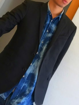 「NEIL BARRETT（ニールバレット）のアイテム（ジャケット/アウター）」を使った、デニオ.comさん（メンズ・180cm）の冬コーディネート