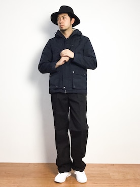 「green label relaxing（グリーンレーベルリラクシング）のアイテム（マウンテンパーカー）」を使った、kijiさん（メンズ・180cm）の秋コーディネート