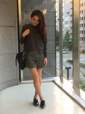 「ツイードパンツ」｜「アイテム（スウェット）」を使った、ismさん（レディース・167cm）の秋コーディネート