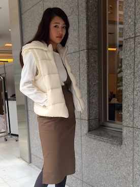 「アイテム（ダウンベスト）」を使った、ismさん（レディース・168cm）の夏コーディネート