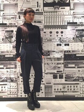 「デニムから始まったライフスタイルブランド」｜「アイテム（スラックス）」を使った、Obaaaaatsuさん（レディース・148cm）の秋コーディネート