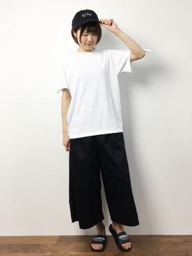 「Ameri（アメリ）のアイテム（Tシャツ/カットソー）」を使った、まるさん（レディース・161cm）の夏コーディネート