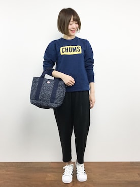 「CHUMS（チャムス）のアイテム（トップス）」を使った、まるさん（レディース・161cm）の秋コーディネート