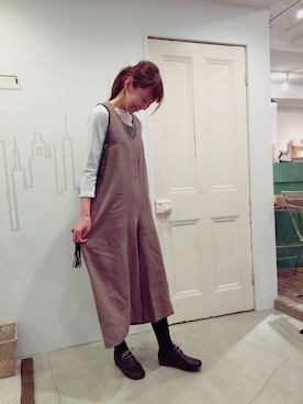 「三宮」｜「アイテム（オールインワン・サロペット）」を使った、YARRAdouxbleu三宮店さん（レディース・168cm）の冬コーディネート