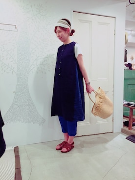 「Blute（ブリューテ）のアイテム」を使った、YARRAdouxbleu三宮店さん（レディース・168cm）の春コーディネート