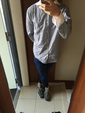 「Lee（リー）のアイテム（デニムパンツ、ブルー系）」を使った、坂井泰平さん（メンズ）の秋コーディネート