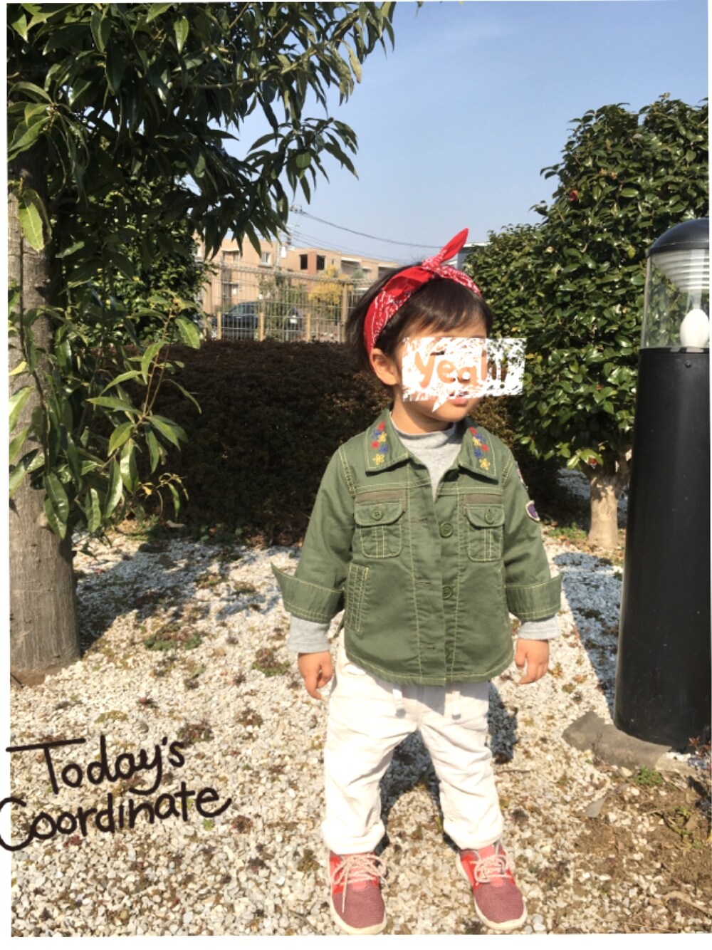 「キッズファッション、おんなのこ、GAP、2歳」｜「e.a.Bのアイテム（シャツ/ブラウス、グリーン系）」を使った、やぶここさん（キッズ・90cm）の春コーディネートの1枚目の写真