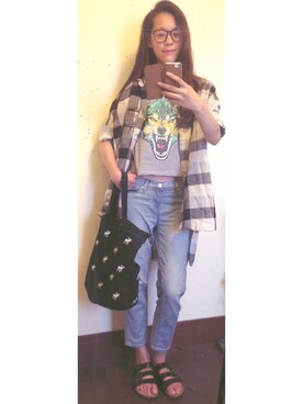 「Abercrombie&Fitch（アバークロンビーアンドフィッチ）のアイテム（バッグ）」を使った、貝爾奶奶さん（レディース・170cm）の夏コーディネート