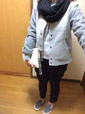 「グレーコーデ」｜「アイテム（スタジャン）」を使った、Mさん（レディース・155cm）の冬コーディネート