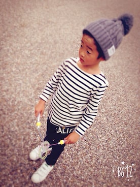 「highking（ハイキング）のアイテム（帽子）」を使った、上條ひなたさん（キッズ・110cm）の秋コーディネート