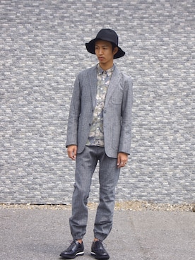 「SOPHNET.（ソフネット）のアイテム（テーラードジャケット）」を使った、UNDERPASSさん（メンズ・172cm）の夏コーディネート