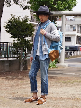 「VISVIM（ビズビム）のアイテム」を使った、UNDERPASSさん（メンズ・170cm）の春コーディネート