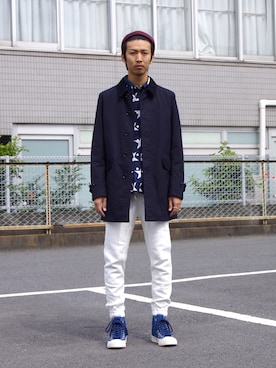 「COMME des GARCONS HOMME（コム デ ギャルソン・オム）のアイテム（ステンカラーコート）」を使った、UNDERPASSさん（メンズ・170cm）の秋コーディネート