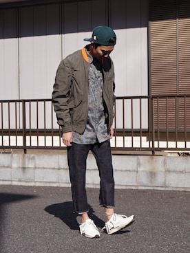 「アイテム（ミリタリージャケット）」を使った、UNDERPASSさん（メンズ・172cm）の冬コーディネート