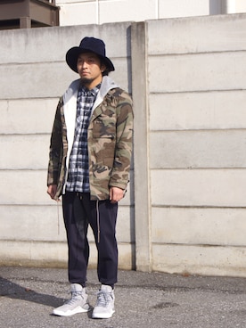 「nonnative（ノンネイティブ）のアイテム（ミリタリージャケット）」を使った、UNDERPASSさん（メンズ・166cm）の秋コーディネート