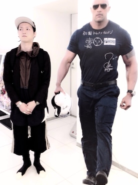 「DRKSHDW by RICK OWENS（ダークシャドウ バイ リックオウエンス）のアイテム（帽子）」を使った、ma-shiさん（メンズ・175cm）の秋コーディネート
