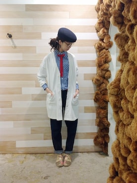 「アイテム（ブローチ/コサージュ）」を使った、ぴのこさん（レディース・172cm）の春コーディネート