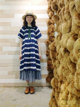 「アイテム（ブローチ/コサージュ）」を使った、ぴのこさん（レディース・172cm）の春コーディネート