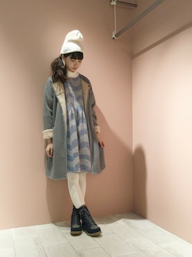 「アイテム（ノーカラージャケット、グレー系）」を使った、ぴのこさん（レディース・172cm）の秋コーディネート