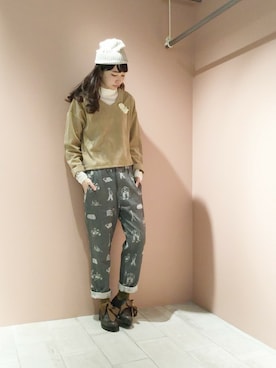 「おじコーデ」｜ぴのこさん（レディース・172cm）の冬コーディネート