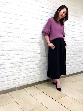 「パープル×黒」｜「アイテム（パンプス）」を使った、yukieさん（レディース・160cm）の秋コーディネート