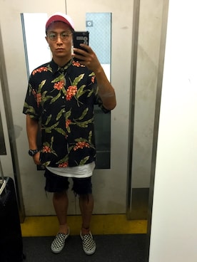 「MARCELO BURLON（マルセロ・バーロン）のアイテム（腕時計）」を使った、北川 裕貴(KITTAN)さん（メンズ・178cm）の夏コーディネート