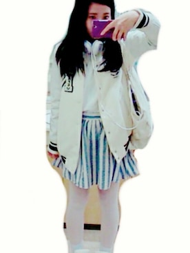 「ヘッドホン」｜「アイテム（スタジャン）」を使った、ゆみちゃむさん（レディース・156cm）の春コーディネート