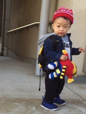 「こども ビームス（コドモビームス）のアイテム（パーカー）」を使った、SAQOOさん（キッズ・70cm）の冬コーディネート