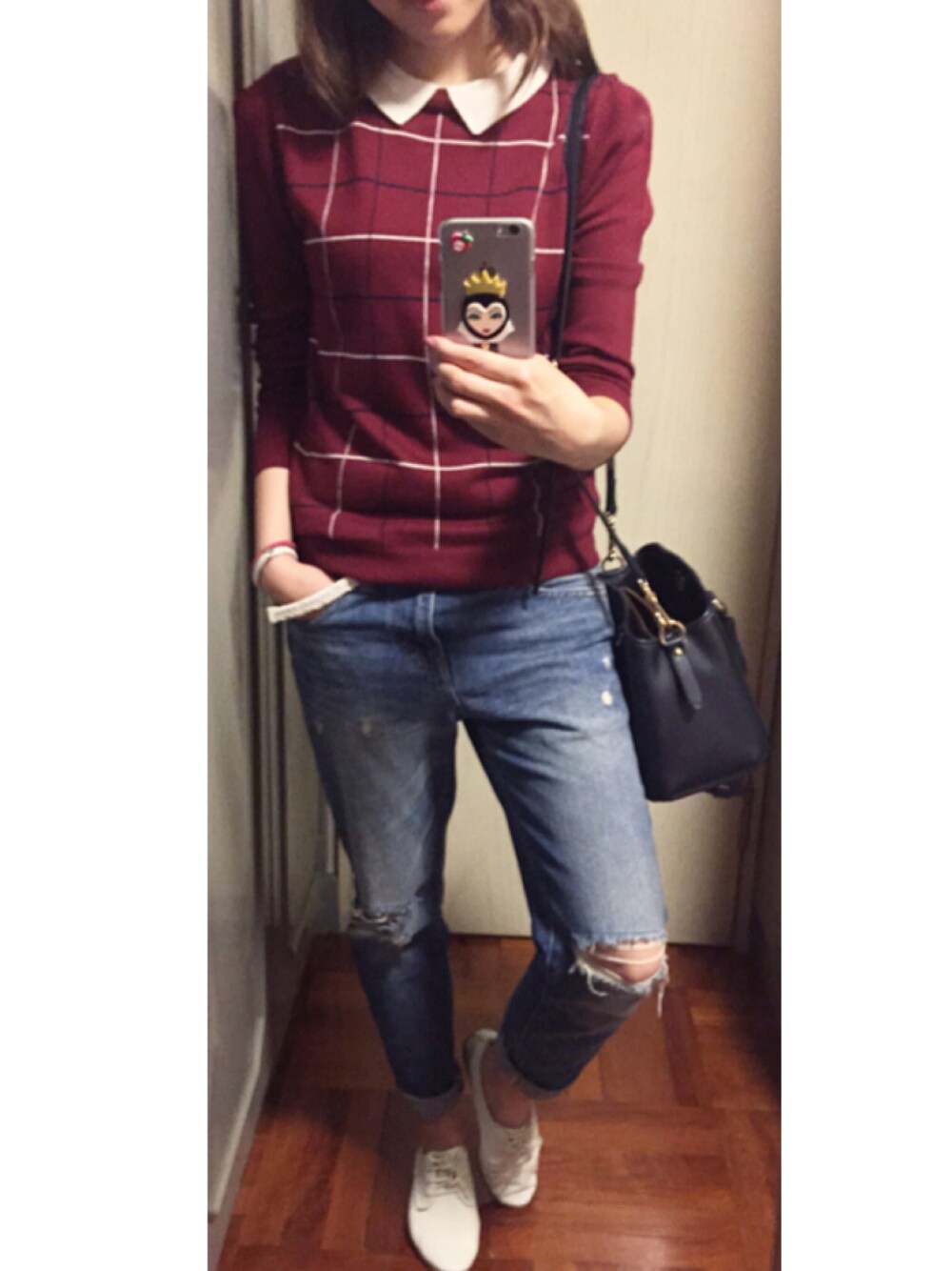 「LOWRYS FARMのアイテム（デニムパンツ、ブルー系）」を使った、YokiChowさん（レディース・160cm）の秋コーディネートの1枚目の写真