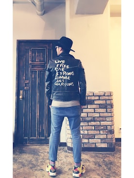 「COMME des GARCONS（コムデギャルソン）のアイテム（ライダースジャケット）」を使った、yooさん（メンズ・177cm）の春コーディネート