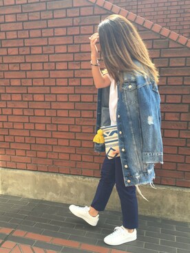 「ブルー x ホワイト」｜「アイテム（デニムジャケット）」を使った、hazuさん（レディース・159cm）の春コーディネート