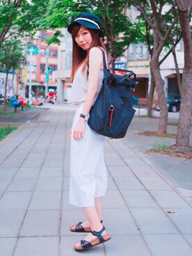 「DEMARCOLAB（デマルコラブ）のアイテム（帽子）」を使った、Denïseさん（レディース・165cm）の夏コーディネート