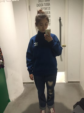 「adidas Originals（アディダスオリジナルス）のアイテム（パーカー、ブルー系）」を使った、4ever阳_さん（レディース）の秋コーディネート