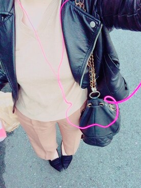 「GU（ジーユー）のアイテム（パンツ、ベージュ系）」を使った、sn♡さん（レディース・163cm）の冬コーディネート