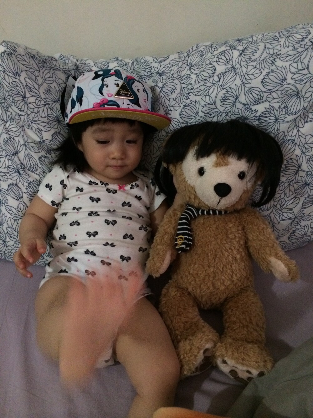 「snowwhite、Duffy」｜「HAT'S ONのアイテム（キャップ、その他）」を使った、Snow Whiteさん（キッズ・80cm）の夏コーディネートの1枚目の写真