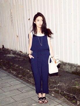 「blue」｜「アイテム（つなぎ/オールインワン）」を使った、huahuazengさん（レディース・165cm）の春コーディネート