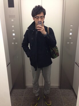 「nonnative（ノンネイティブ）のアイテム（ピーコート）」を使った、スズキさん（メンズ・175cm）の春コーディネート