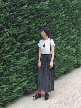 「FALKE（ファルケ）のアイテム」を使った、Kazumiさん（レディース・165cm）の夏コーディネート