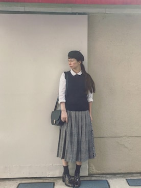 「Jeffrey Campbell（ジェフリーキャンベル）のアイテム（ローファー）」を使った、Kazumiさん（レディース・165cm）の秋コーディネート