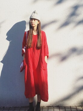 ニットキャップ ビーニーを使った 赤ワンピース の人気ファッションコーディネート Wear