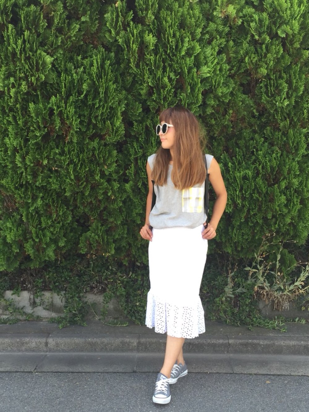 「ノースリーブ、コーディネート、coordinate、outfit、レース、skirt、カジュアル」｜「HIANDのアイテム（Tシャツ/カットソー、グレー系）」を使った、YURIKOさん（レディース・159cm）の夏コーディネートの1枚目の写真