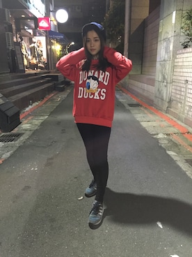 「アイテム（ジャージ、レッド系）」を使った、zoeさん（レディース・158cm）の冬コーディネート